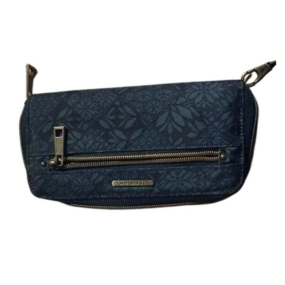 Travelon RFID Blocking Floral Navy Blue Wallet Clutch - Picture 1 of 2